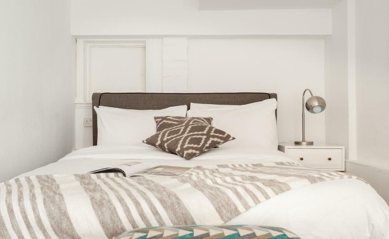 The South Kensington Mews - Lovely 5Bdr Home ลอนดอน ภายนอก รูปภาพ
