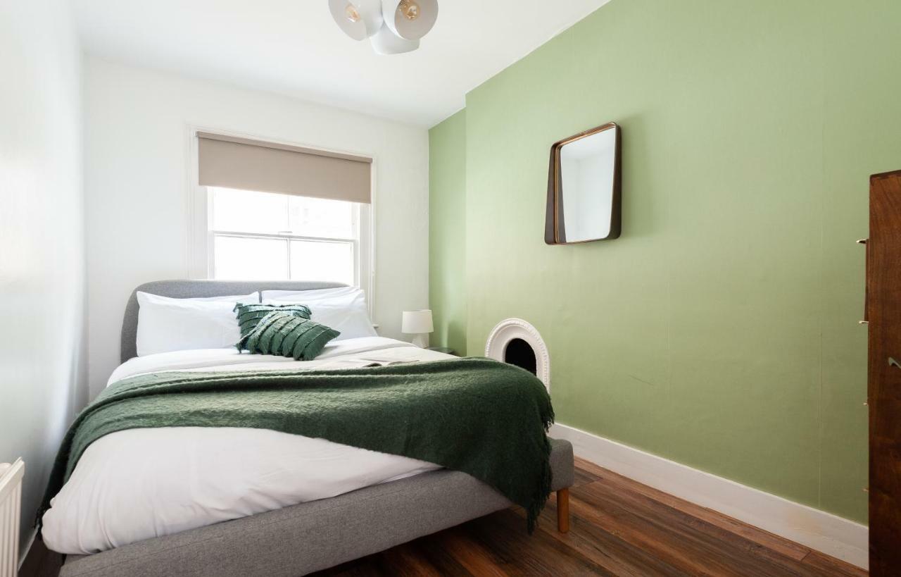 The South Kensington Mews - Lovely 5Bdr Home ลอนดอน ภายนอก รูปภาพ