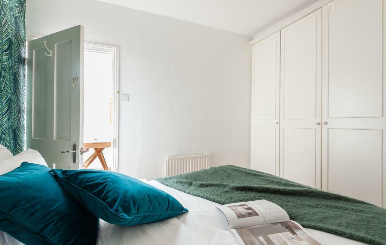 The South Kensington Mews - Lovely 5Bdr Home ลอนดอน ภายนอก รูปภาพ