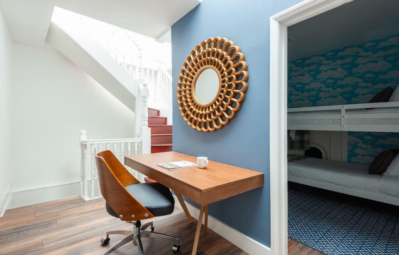 The South Kensington Mews - Lovely 5Bdr Home ลอนดอน ภายนอก รูปภาพ